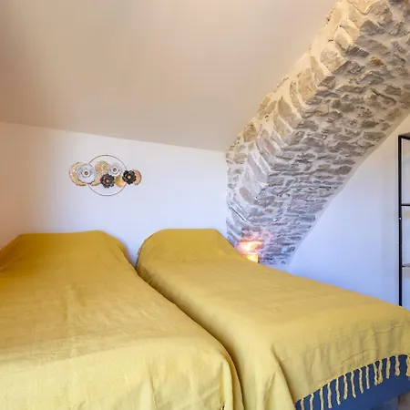 Le P'tit Pelet Сasa de vacaciones Fraissinet-de-Fourques