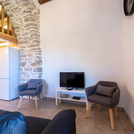 Сasa de vacaciones Le P'tit Pelet Fraissinet-de-Fourques